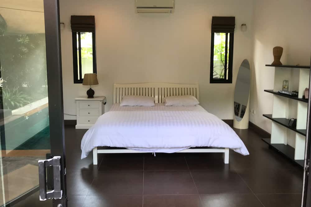 Photo of Bedroom in Chalong