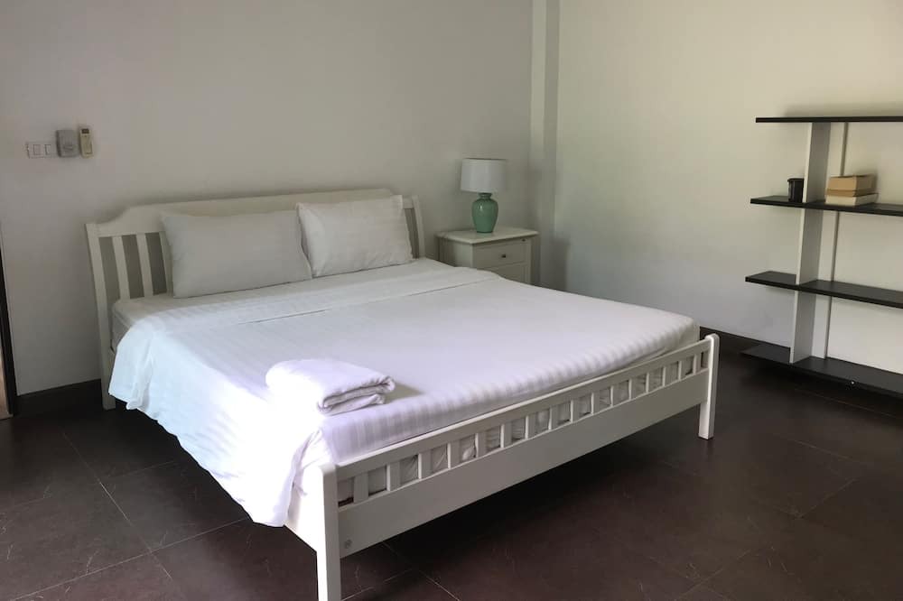 Photo of Bedroom in Chalong