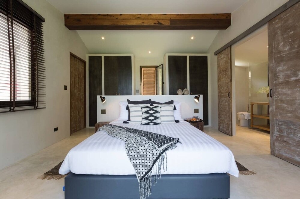 Photo of Bedroom in Chaweng City Center