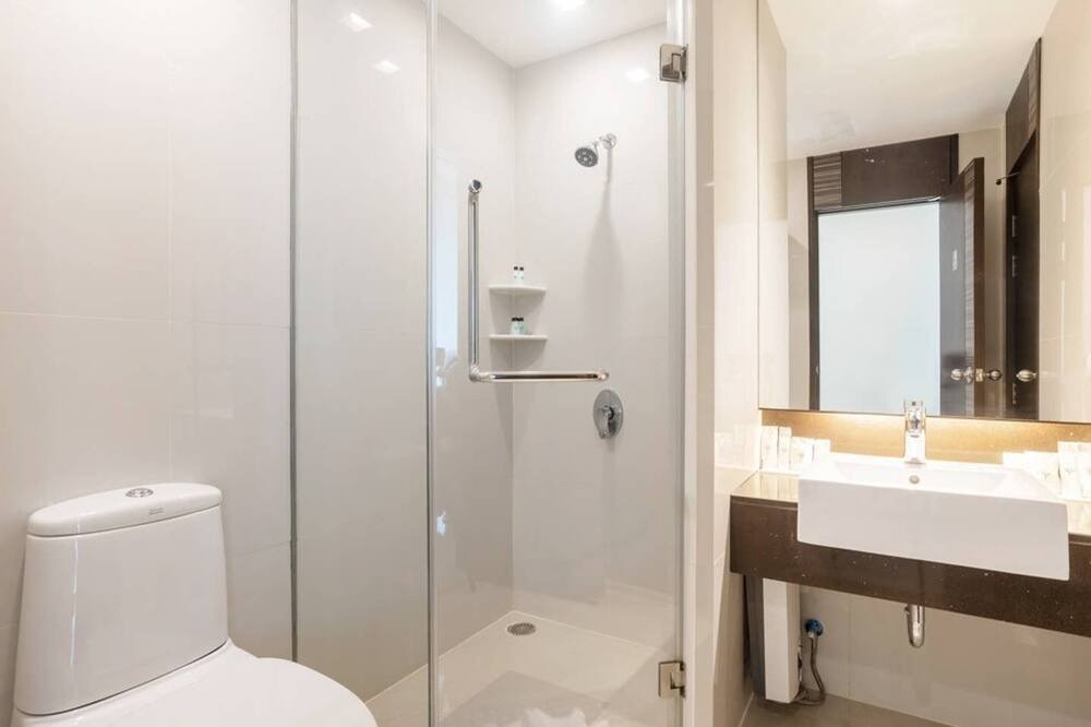 Photo of Bathroom in Khlong Toei