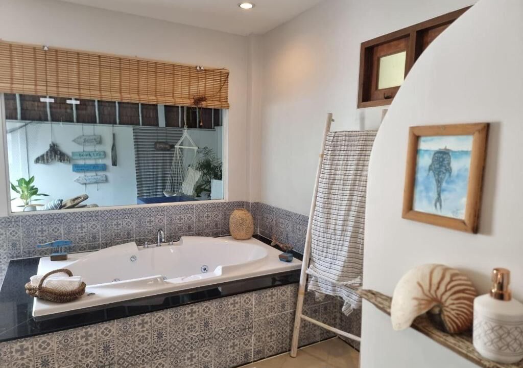 Photo of Bathroom in Wichit