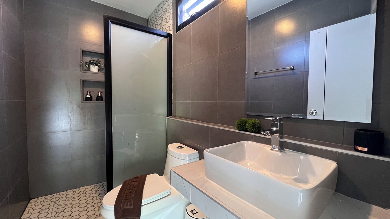 Photo of Bathroom in Sattahip