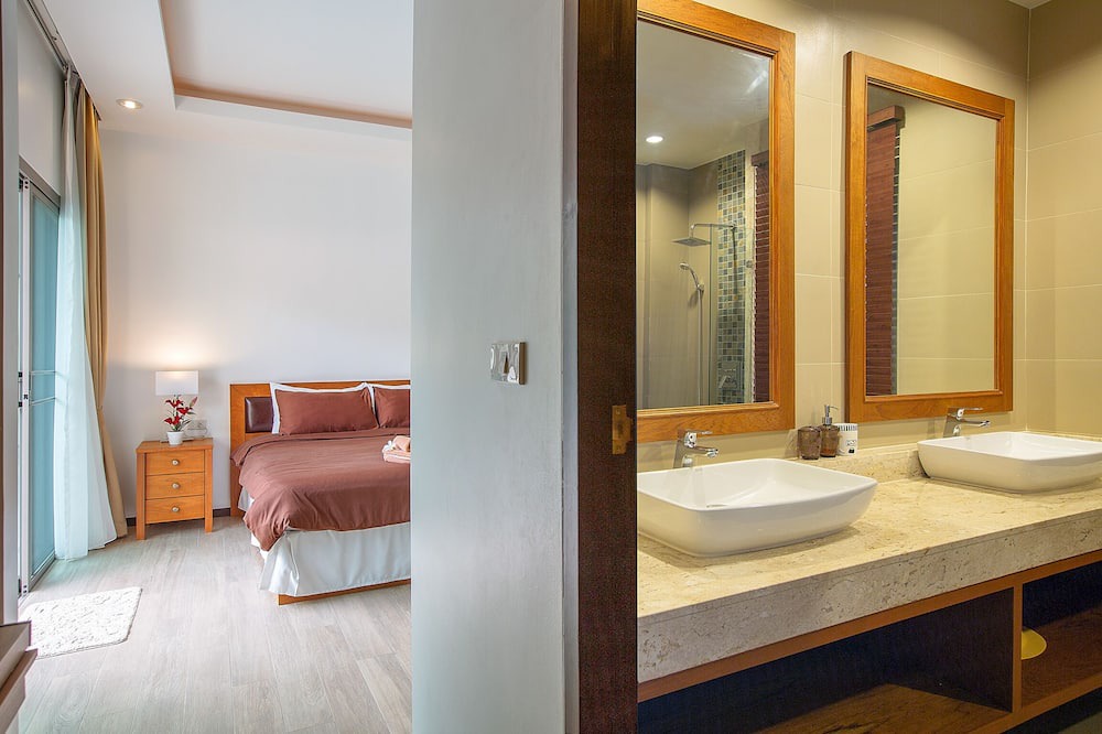 Photo of Bedroom in Rawai