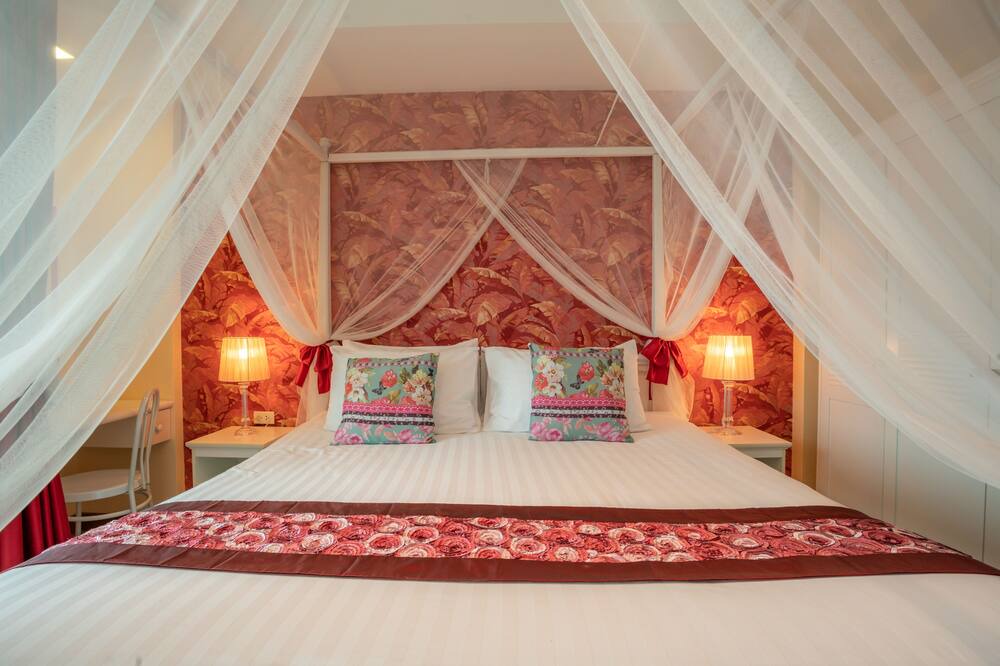 Photo of Bedroom in Rawai