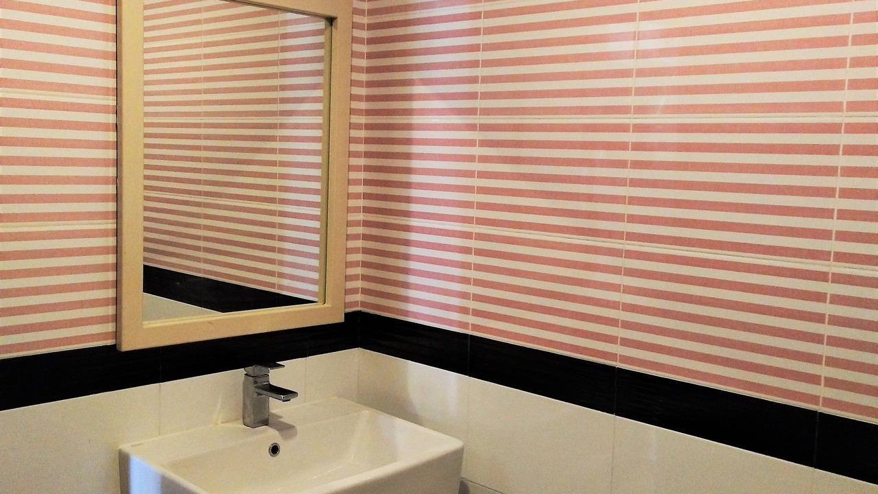 Photo of Bathroom in Si Maha Phot