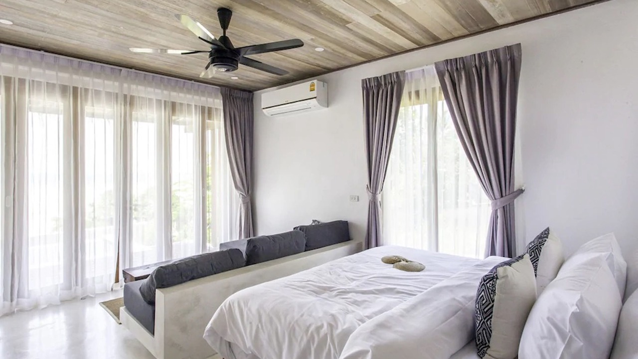 Photo of Bedroom in Ang Thong