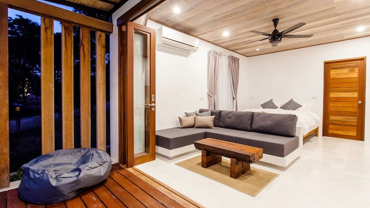 Photo of Bedroom in Ang Thong
