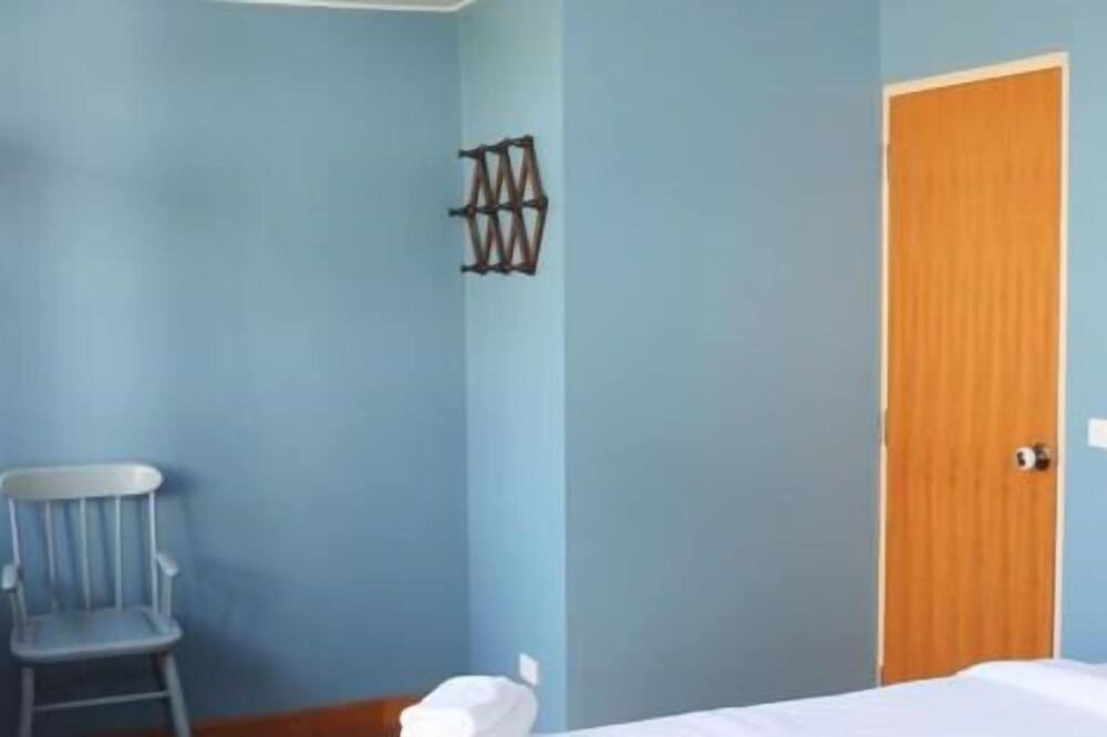 Photo of Bedroom in Thanon Nakhon Chai Si