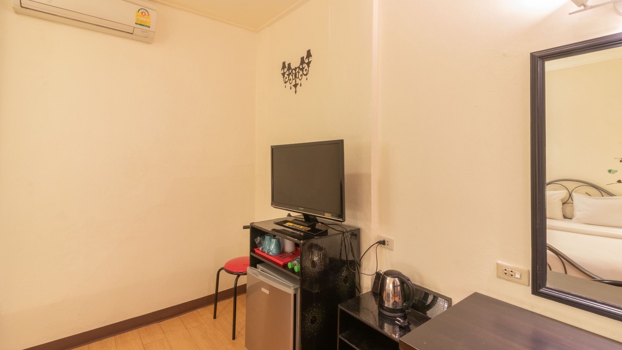 Photo of Bedroom in Bang Rak