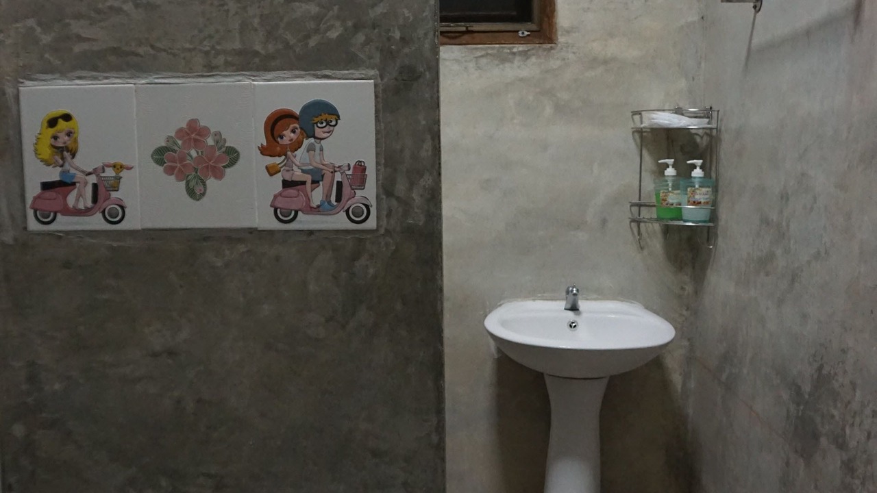 Photo of Bathroom in Mae Kon
