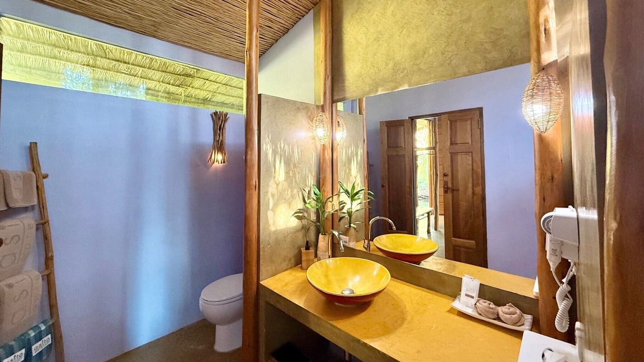 Photo of Bathroom in Samut Songkhram