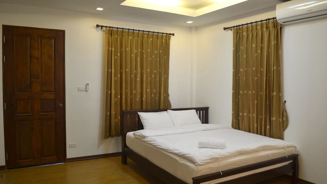 Photo of Bedroom in Sarika