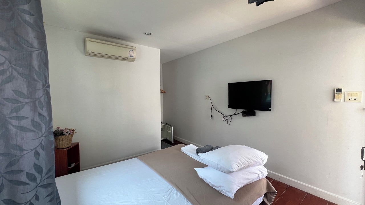 Photo of Bedroom in Amphawa
