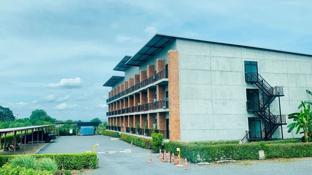 Photo of Outdoor in Phatthana Nikhom