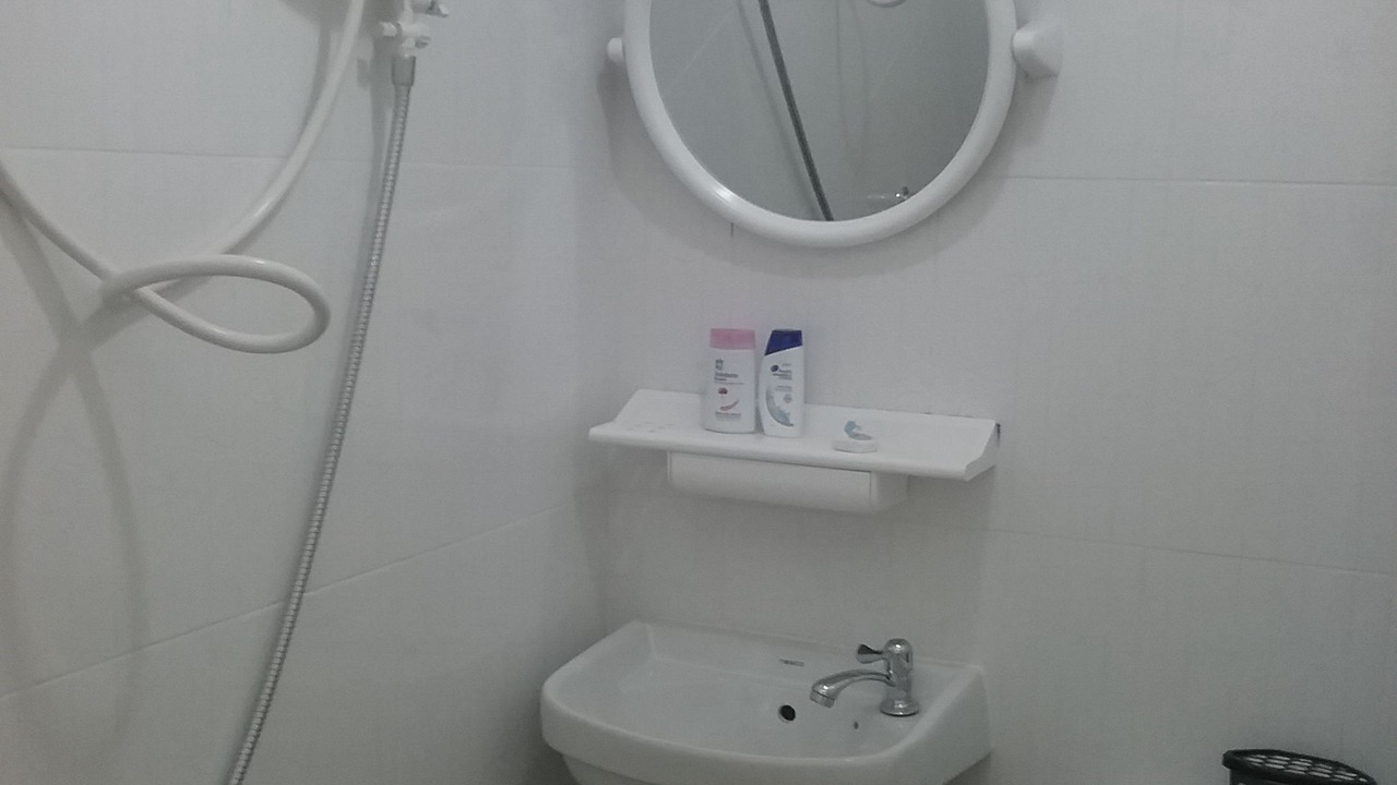 Photo of Bathroom in Yan Nawa