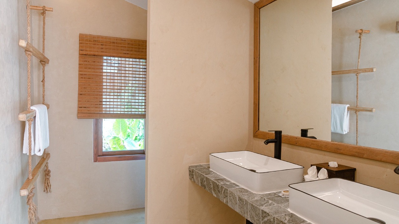 Photo of Bathroom in Ko Kood