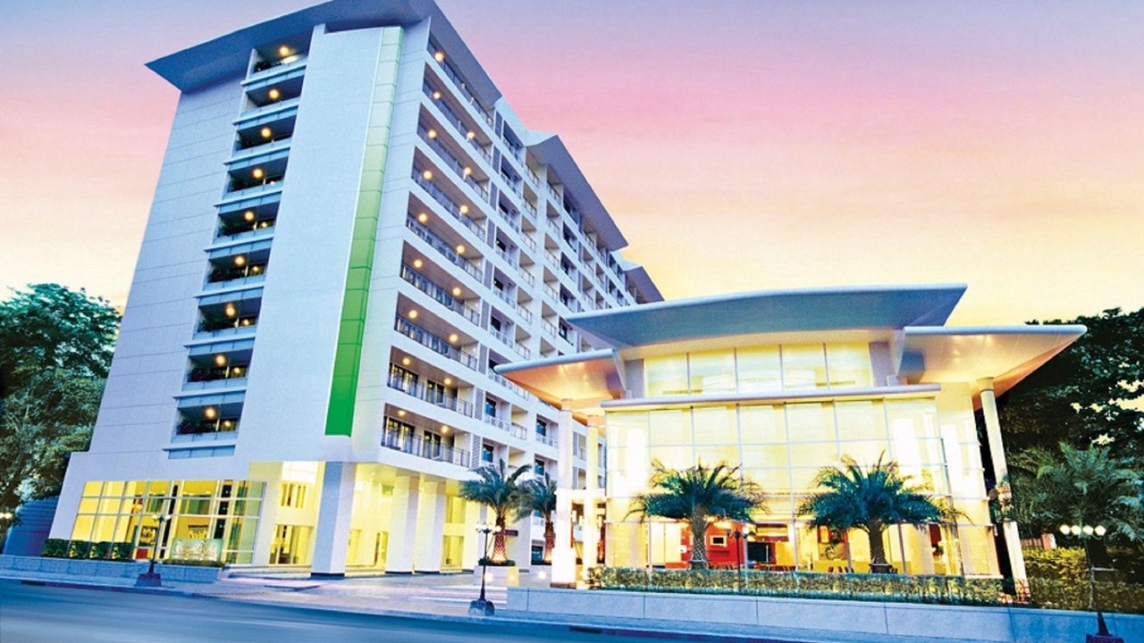 Photo of Outdoor in Wattana
