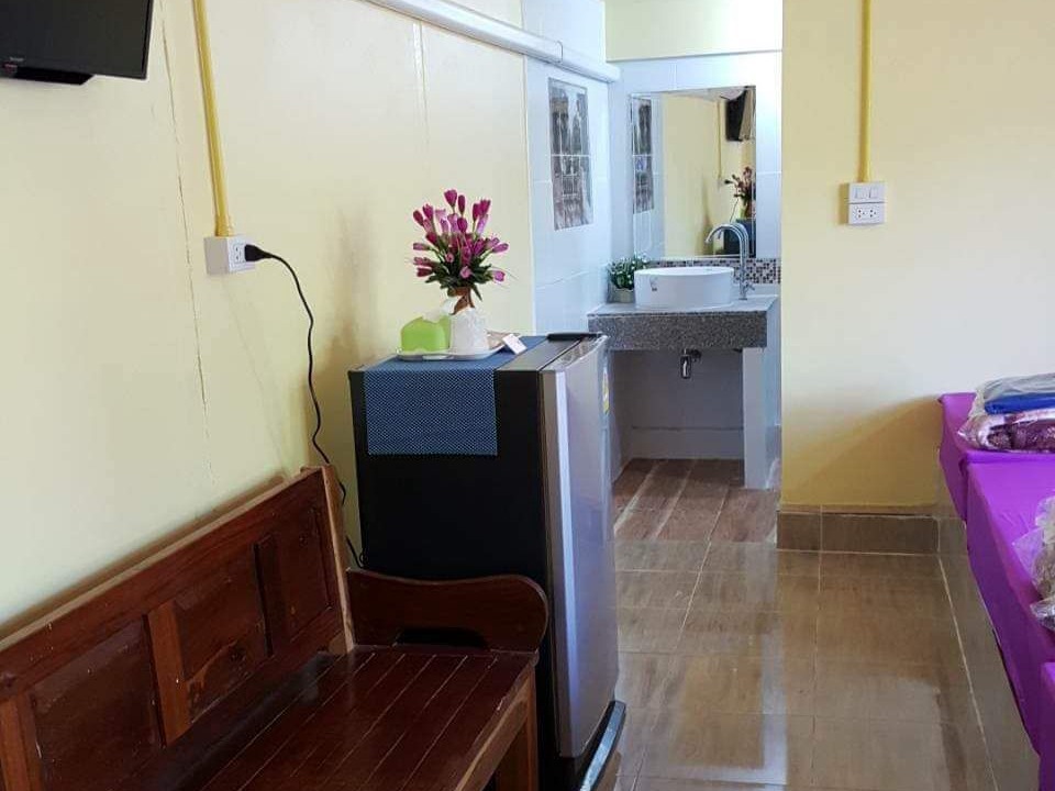 Photo of Bedroom in Ko Sichang