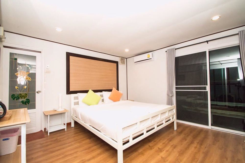 Photo of Bedroom in Nong Phlap