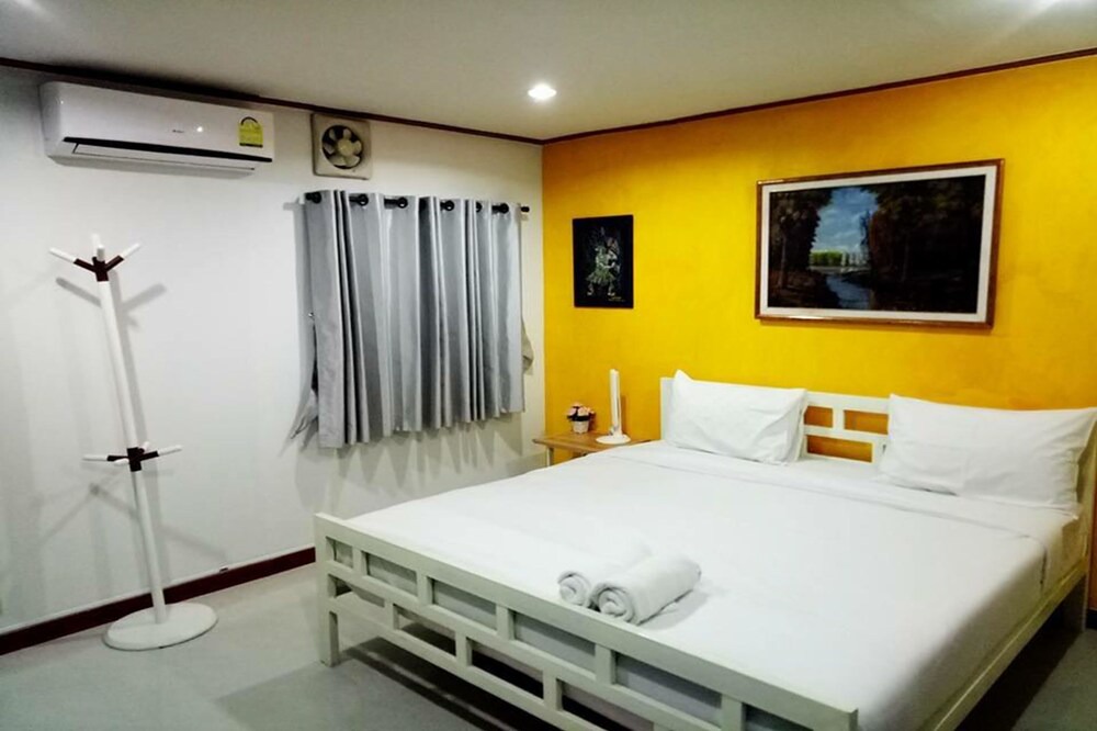 Photo of Bedroom in Nong Phlap