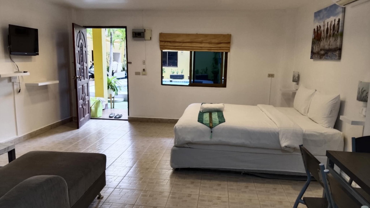 Photo of Bedroom in Pratumnak Hill