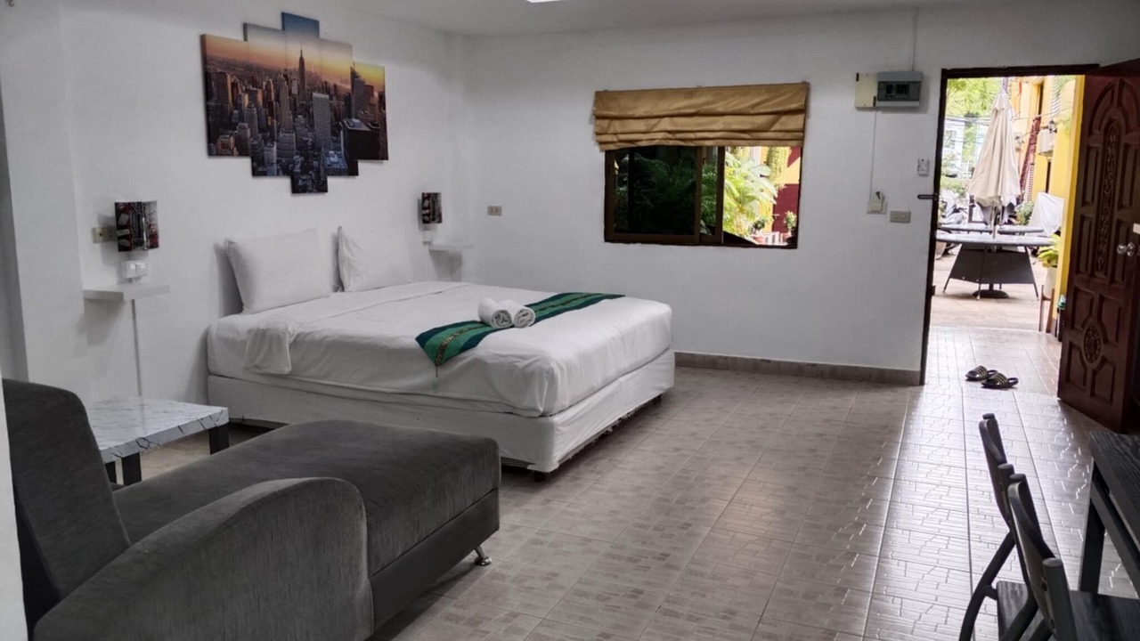 Photo of Bedroom in Pratumnak Hill