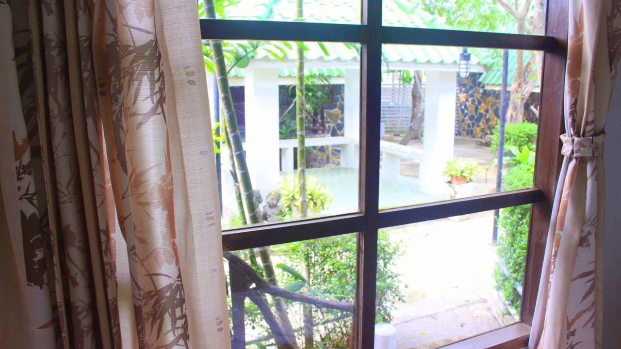 Photo of Patio Balcony in Hat Chao Samran