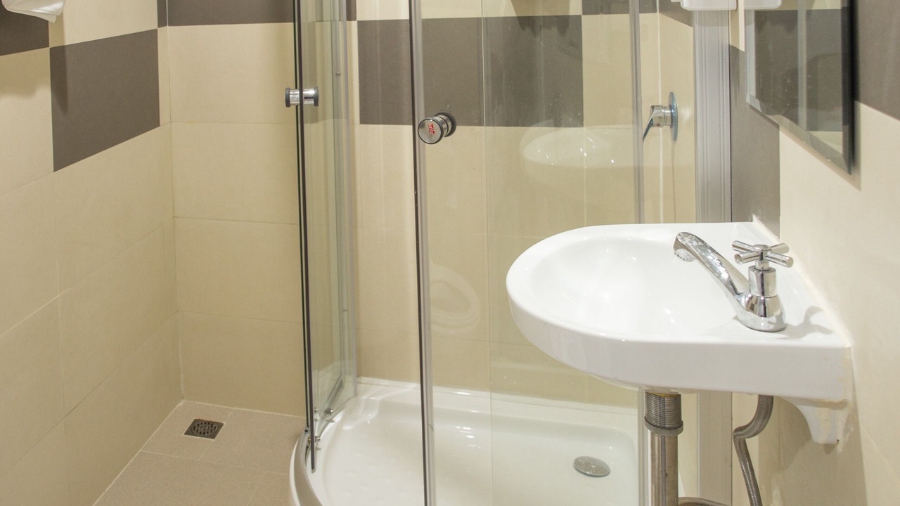 Photo of Bathroom in Phaya Thai