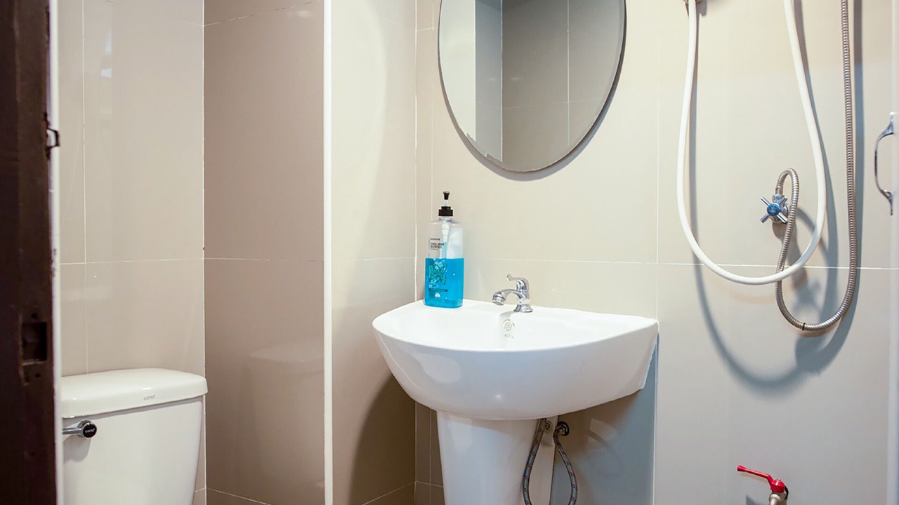 Photo of Bathroom in Khlong Thanon