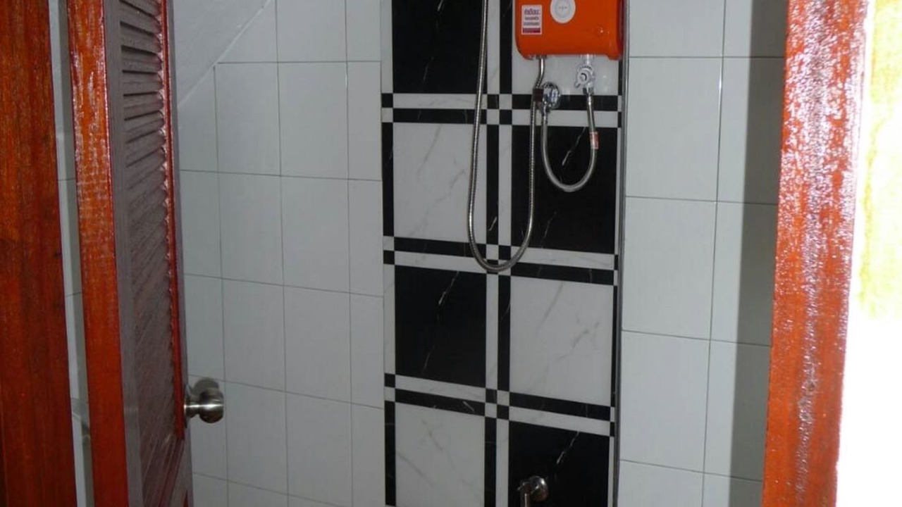 Photo of Bathroom in Thung Song Hong