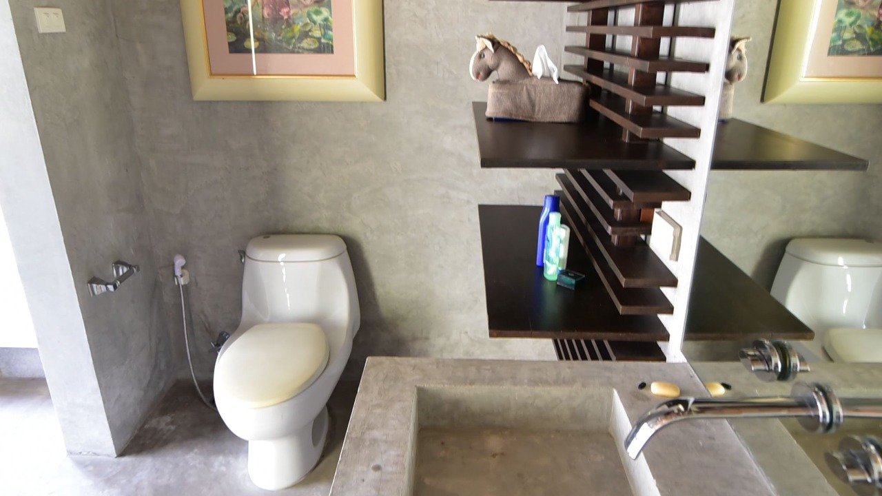 Photo of Bathroom in Phaya Yen