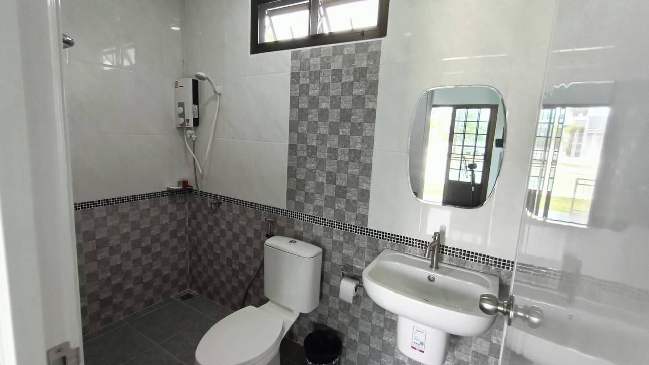 Photo of Bathroom in Thap Than
