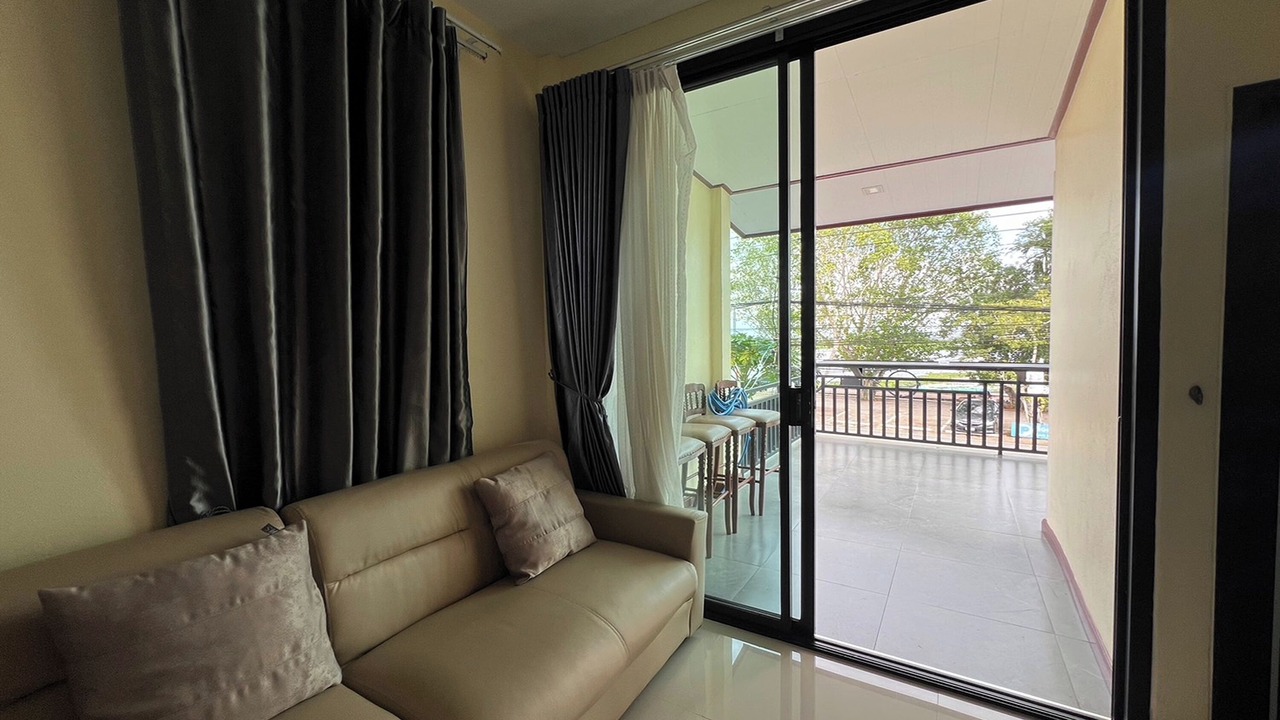 Photo of Patio Balcony in Khuan Khanun