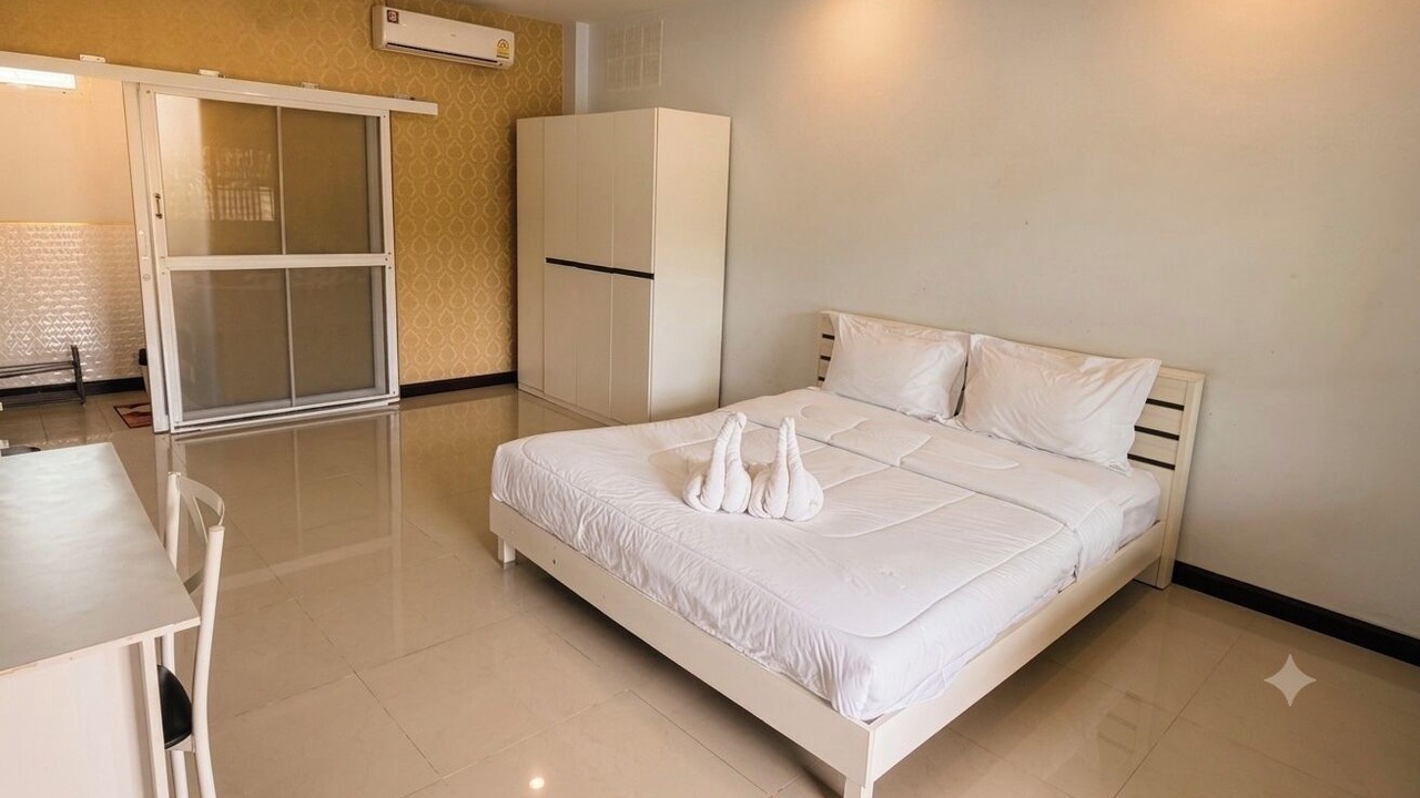 Photo of Bedroom in Nai Mueang