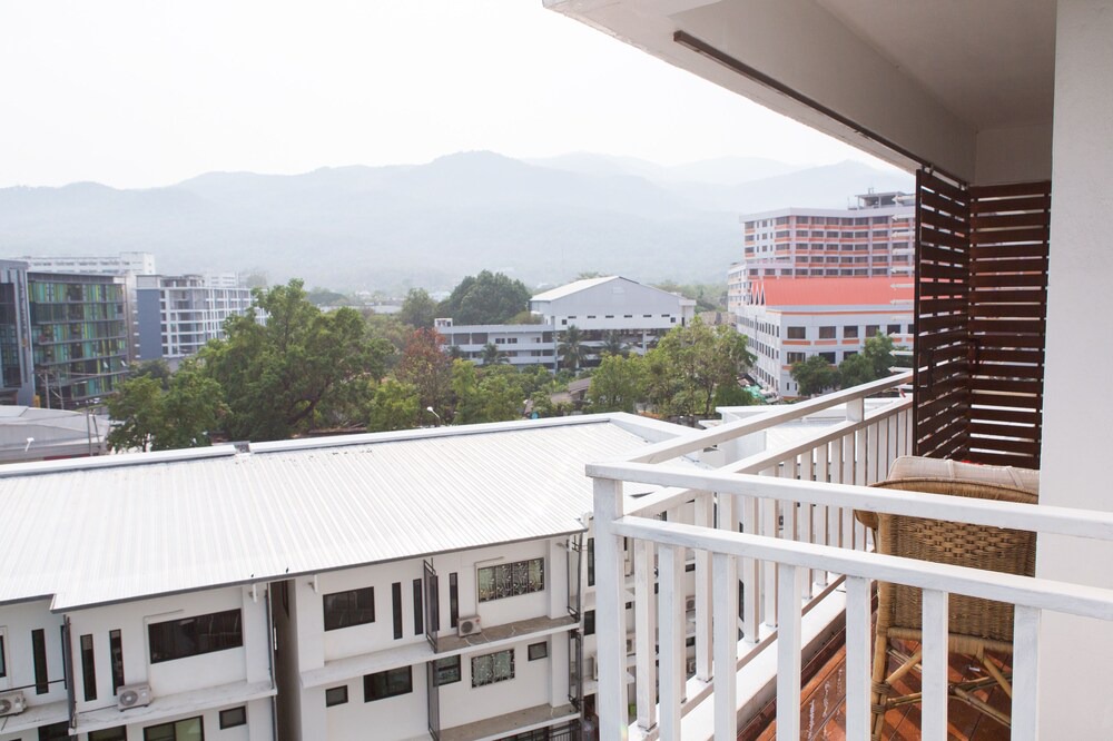 Photo of Patio Balcony in Huay Kaew