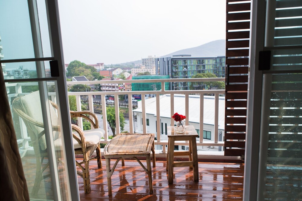 Photo of Patio Balcony in Huay Kaew