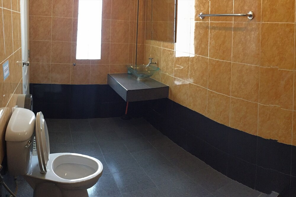 Photo of Bathroom in Khlong Luang
