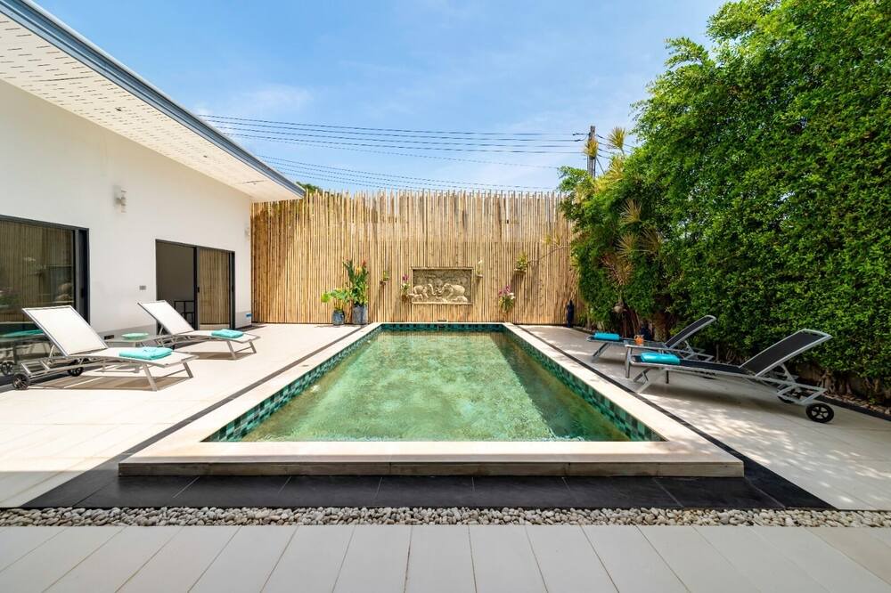 Photo of Outdoor in Moo 5