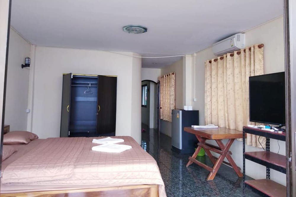 Photo of Bedroom in Saphli