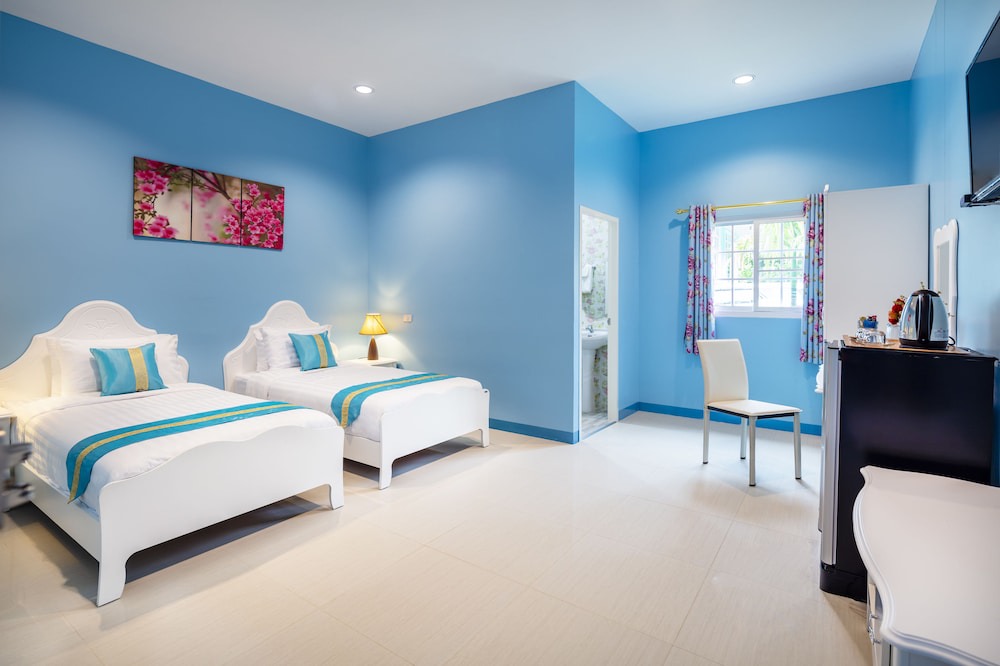 Photo of Bedroom in Khanong Phra