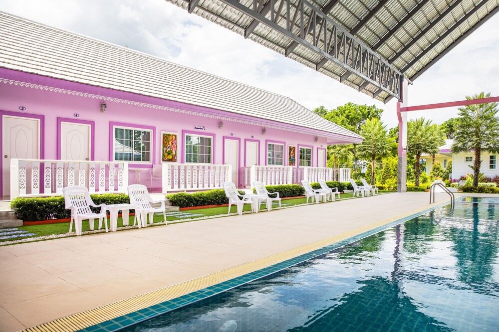 Photo of Patio Balcony in Khanong Phra