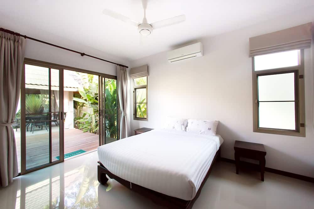 Photo of Bedroom in Nai Harn