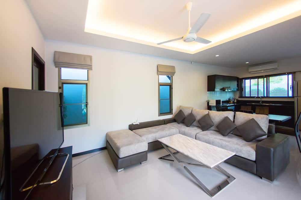 Photo of Livingroom in Nai Harn