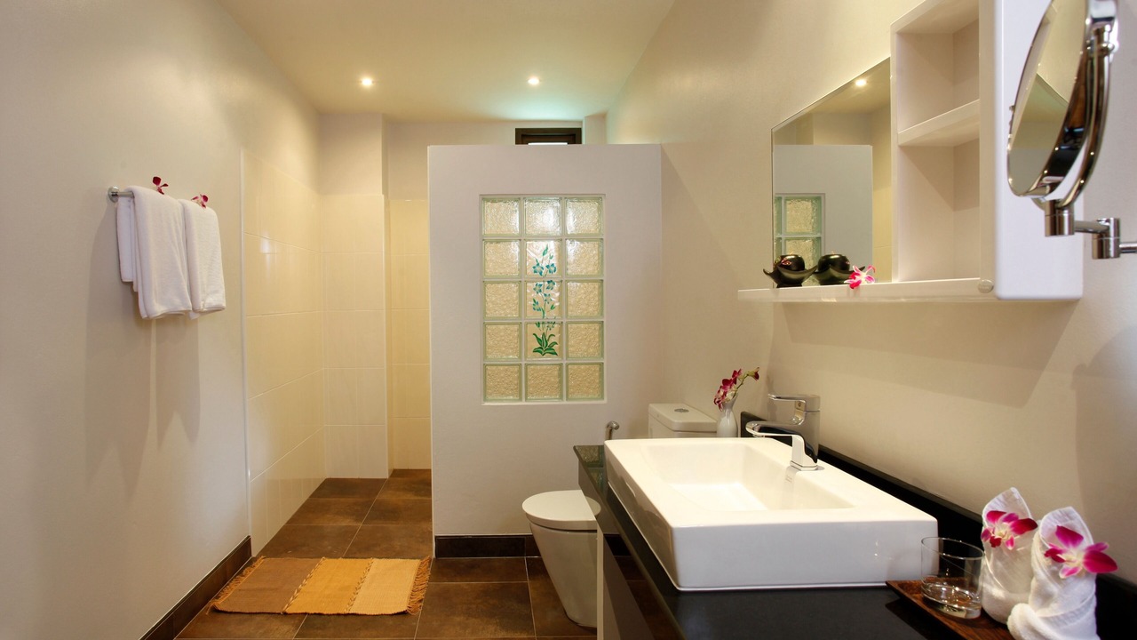 Photo of Bathroom in Kata