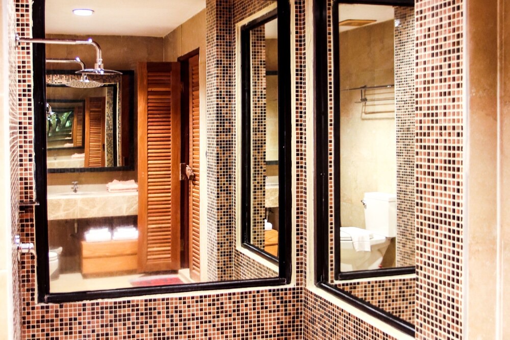 Photo of Bathroom in Khanong Phra