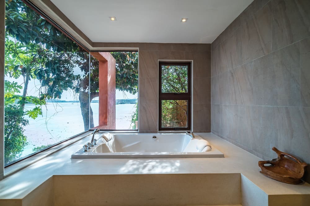 Photo of Bathroom in Wichit