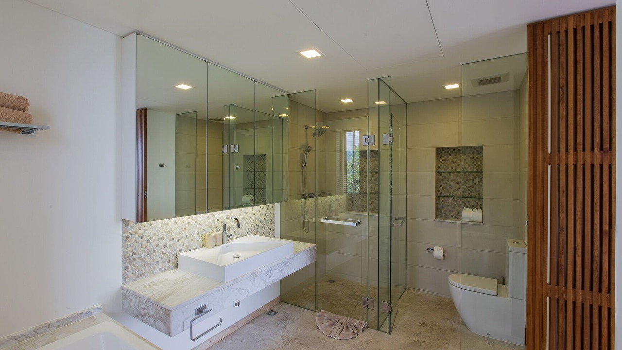 Photo of Bathroom in Kata