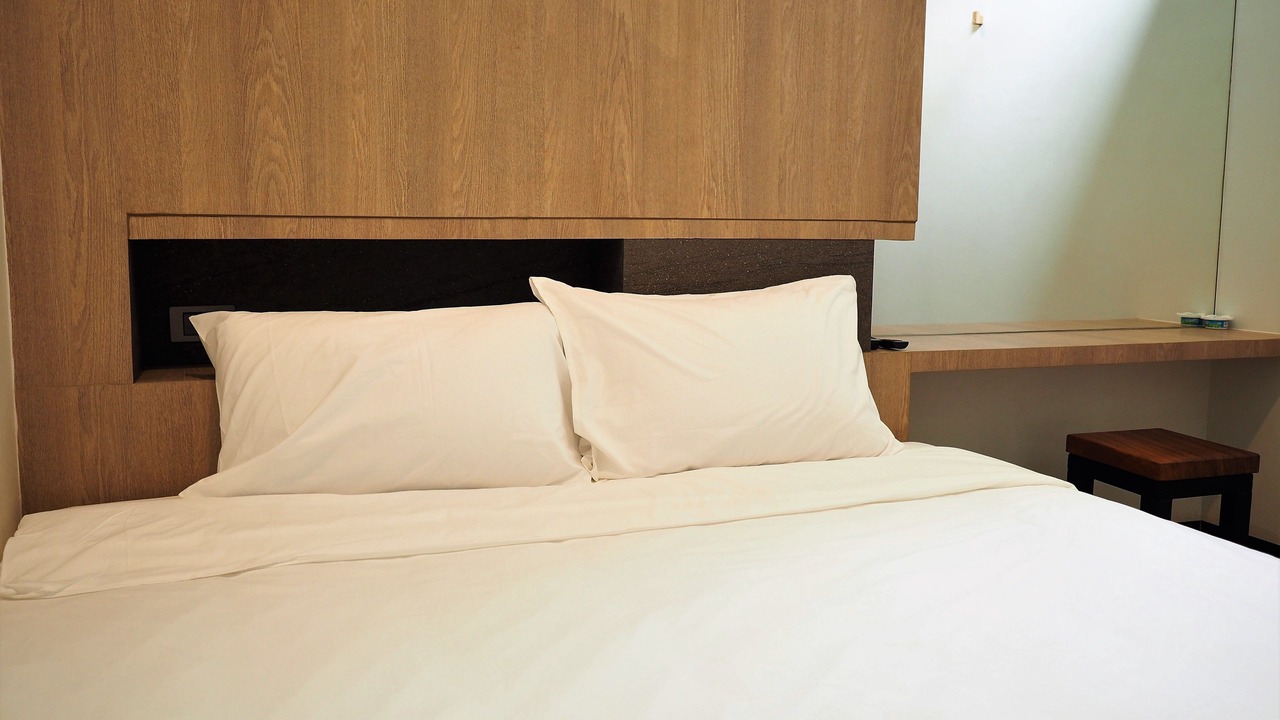 Photo of Bedroom in Samsen Nai