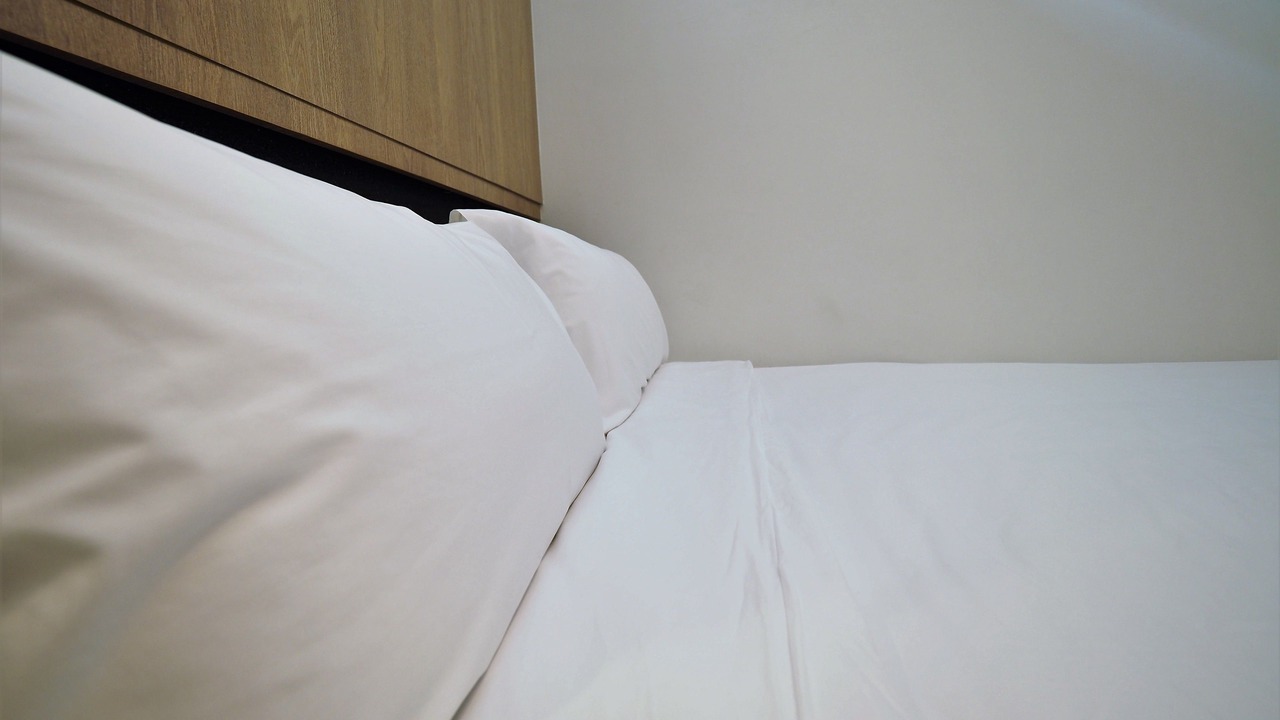 Photo of Bedroom in Samsen Nai