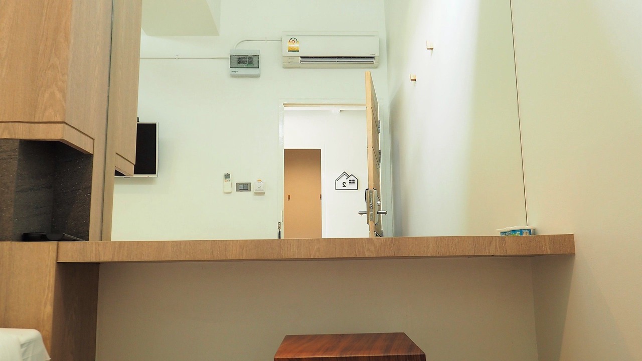 Photo of Bedroom in Samsen Nai